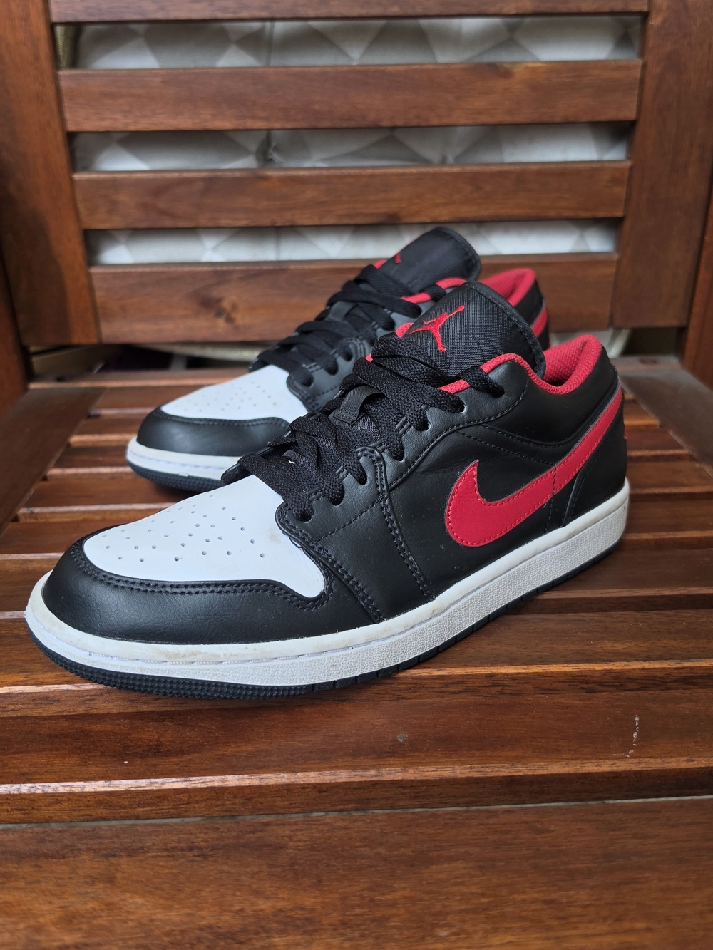 Air Jordan 1 Low 'White Toe' Men’s size 8.
